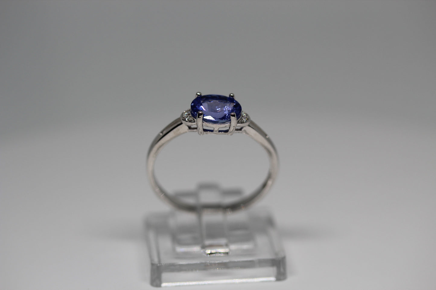 Natural Tanzanite Ring in 925 Sterling Silver