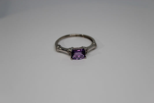 Amethyst Ring in 925 Sterling Silver
