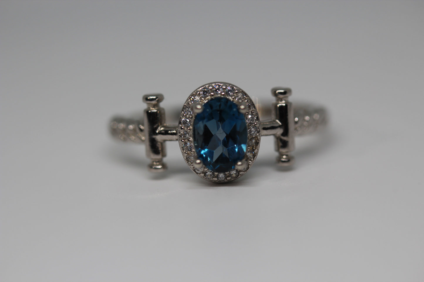 London Blue Topaz ring in 925 Sterling Silver