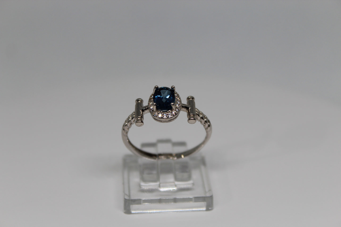 London Blue Topaz ring in 925 Sterling Silver