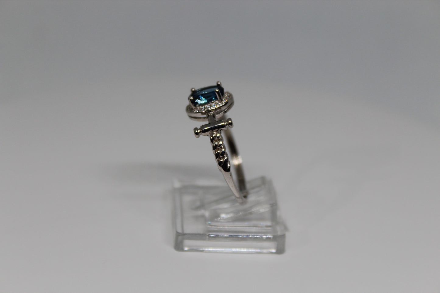 London Blue Topaz ring in 925 Sterling Silver