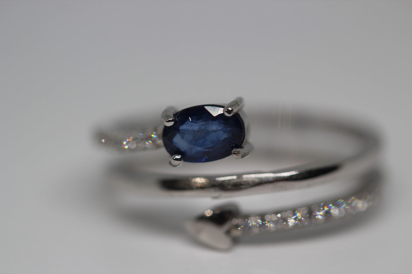 Blue Sapphire Ring in 925 Sterling Silver