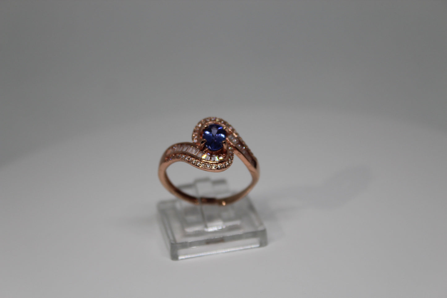 Tanzanite Ring in Rose Gold Plated 925 Sterling Silver