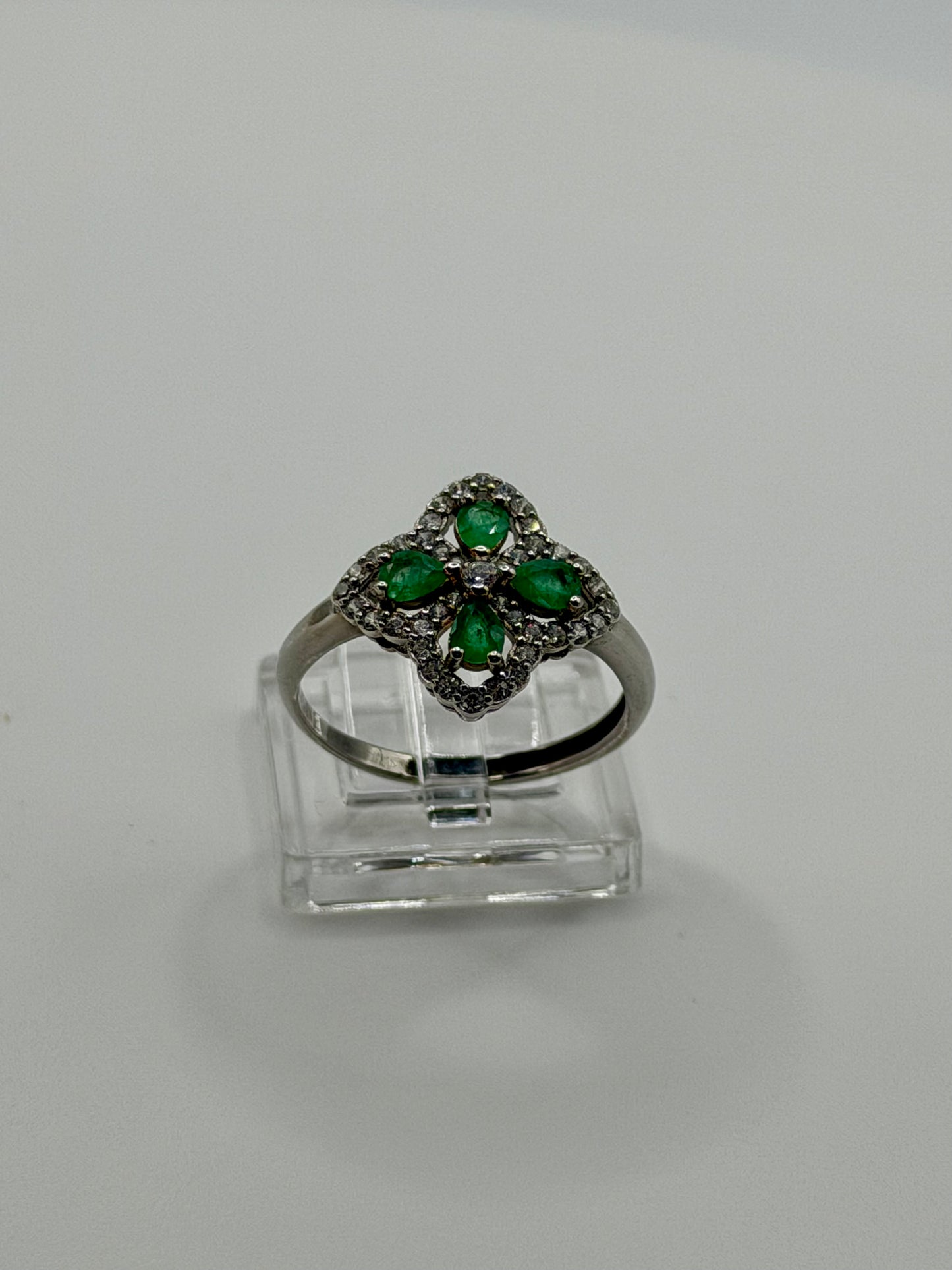 Natural Zambian Emerald Floral Ring – 0.76 CT Total Weight