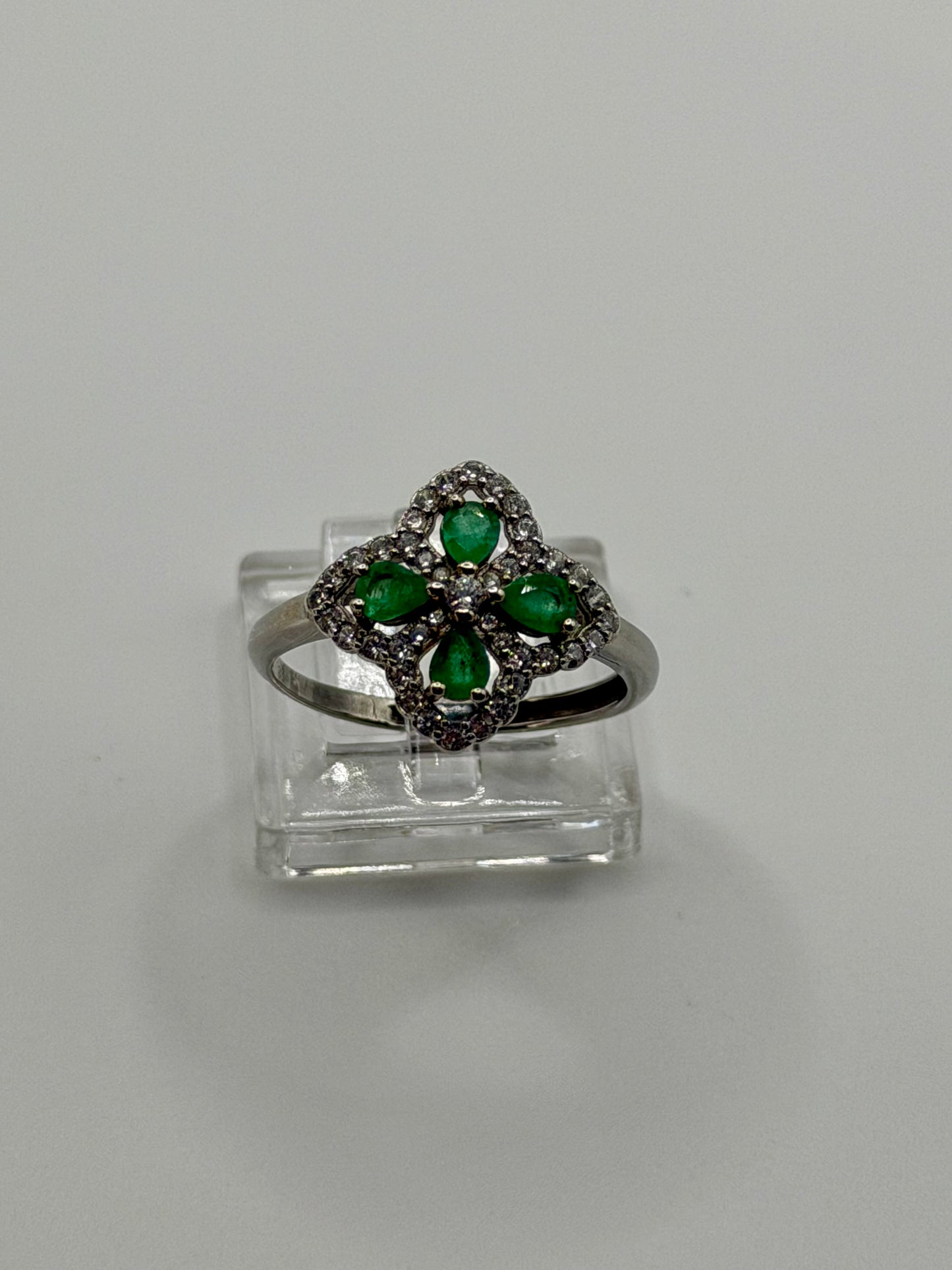 Natural Zambian Emerald Floral Ring – 0.76 CT Total Weight