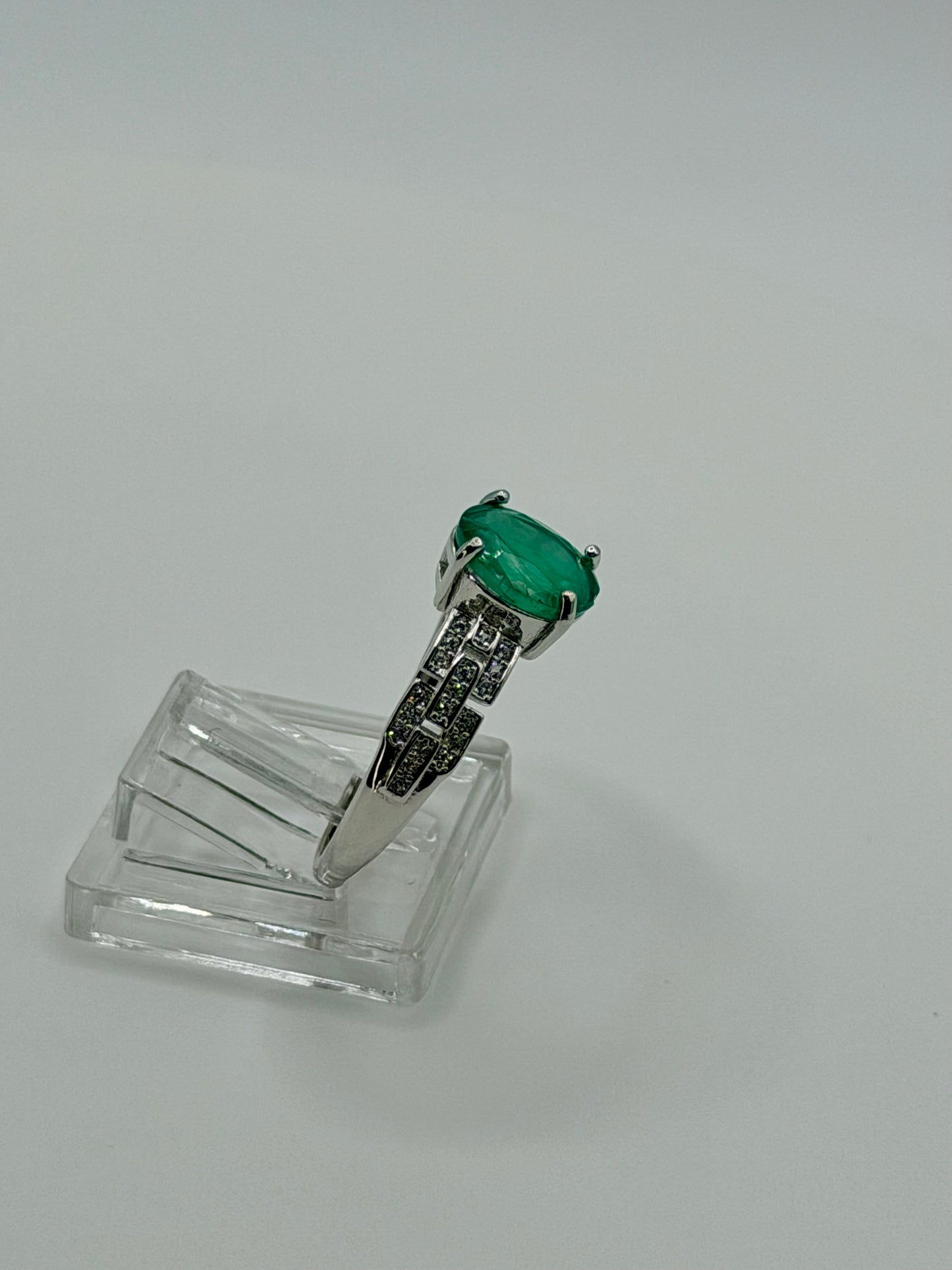 Natural Zambian Emerald Ring – 1.00 CT